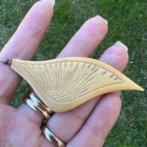 None | Accessories | Antique Vintage Art Deco Carved  display picture 3